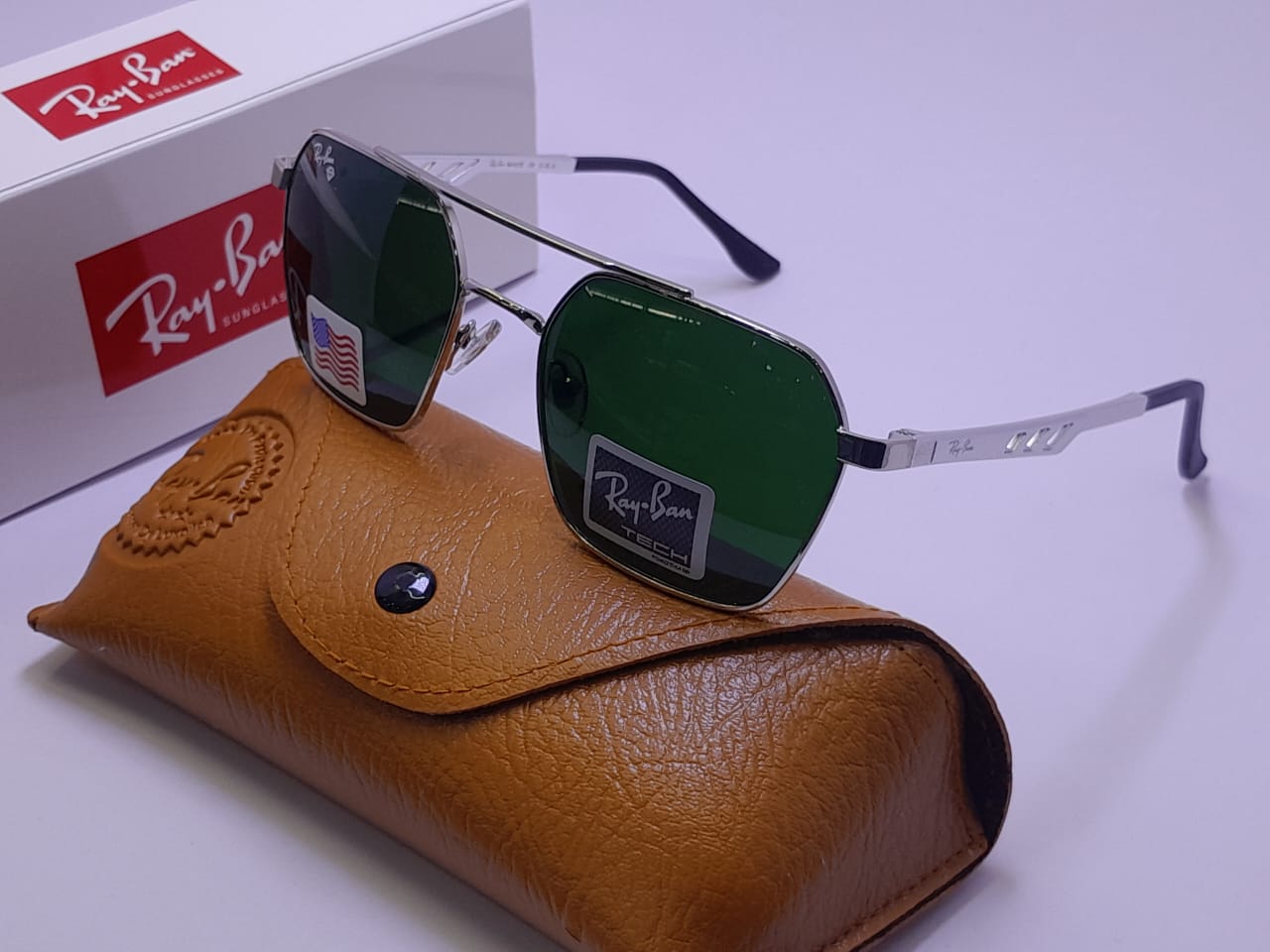 Ray-Ban Diamond Pilot Series