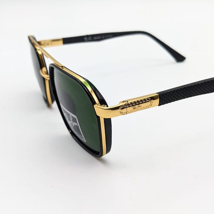 Ray-Ban RB22113 Navigators